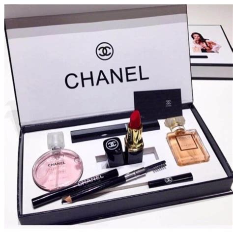 coco chanel gift items